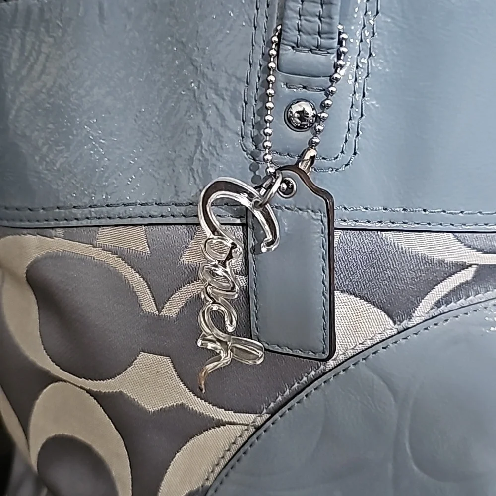 COACH Signature  Collect Leather Canvas Shoulder Bag Carolina Blue - Picture 3 of 7